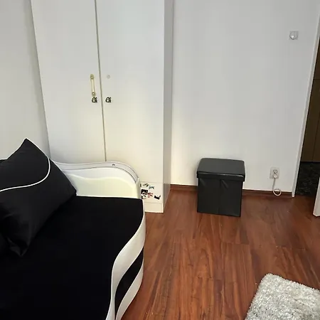 Dristor Apartment *
